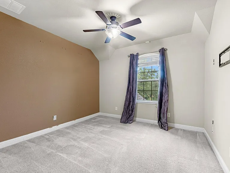 15819 Graham Spring Ln — Photo 19