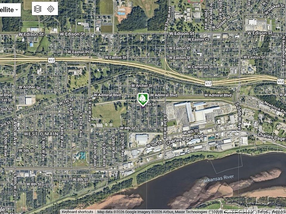 2nd image of 105 S 36th Ave W