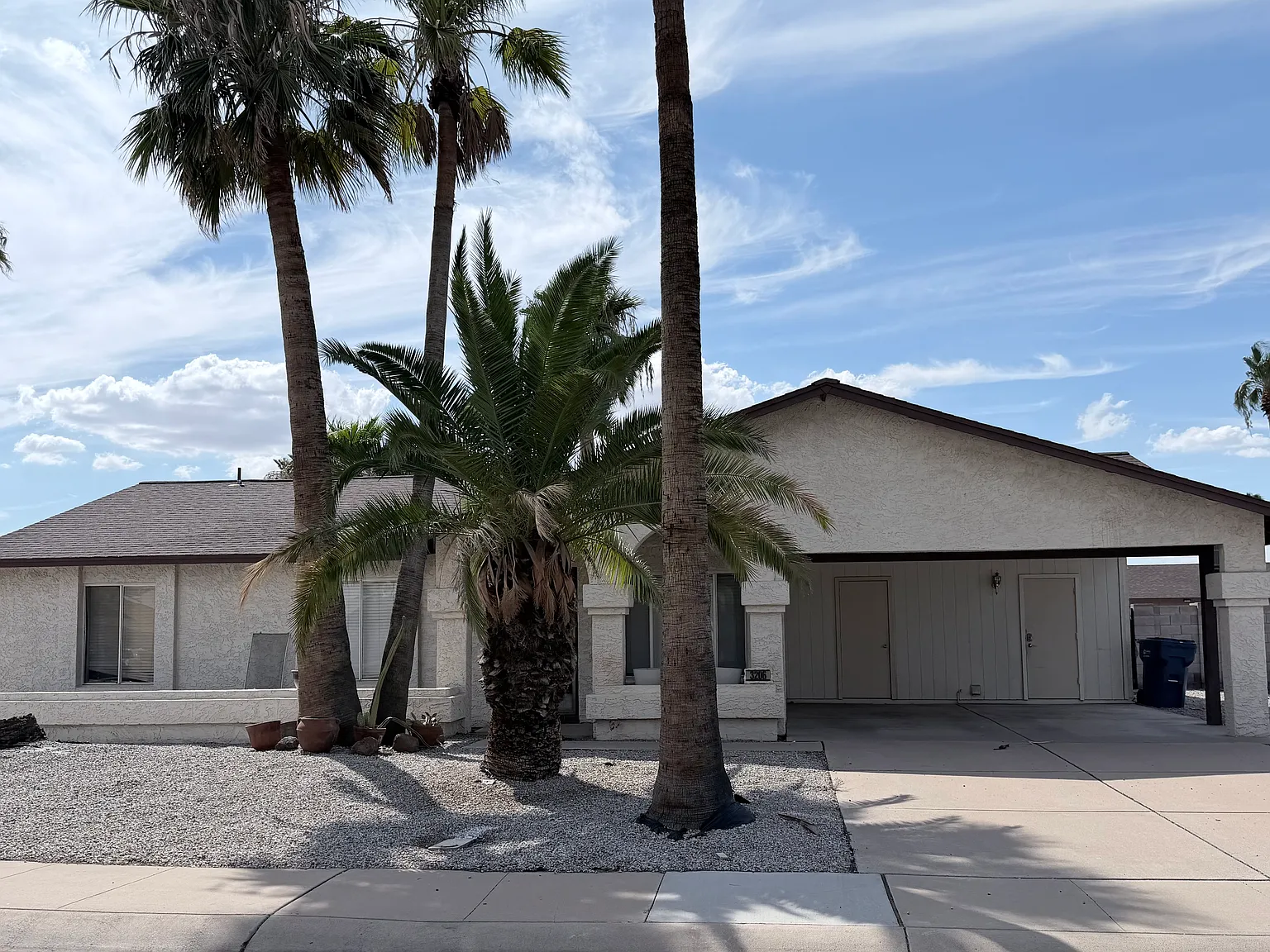 4 bed, 1590 sqft, $2,350 — Photo 3