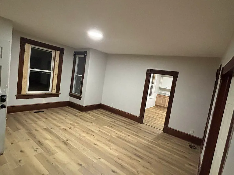 453 Wayne St #1 — Photo 5