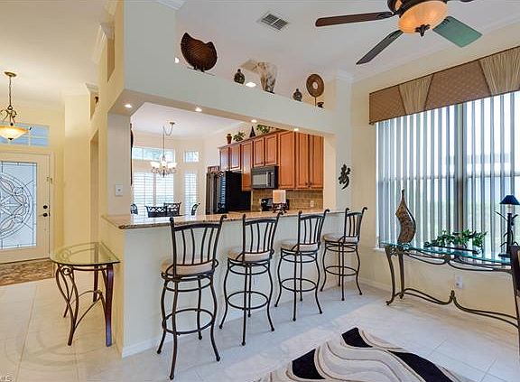4th image of 12798 Devonshire Lakes Cir
