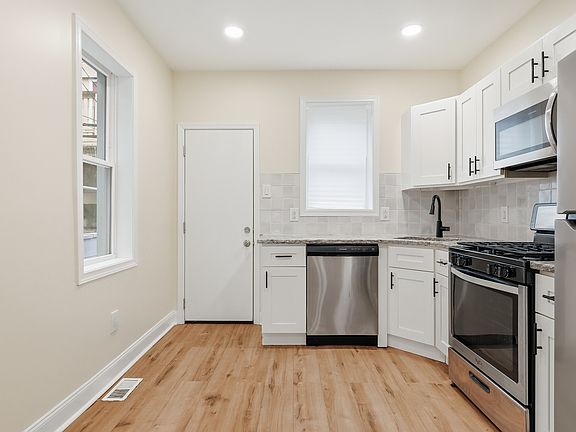 5th image of 1441 S Marston St