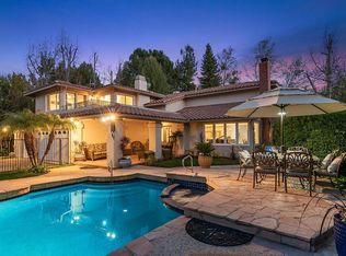 22454 Galilee St, Calabasas, CA 91302