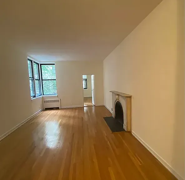 44 E 63rd St #3C — Photo 1