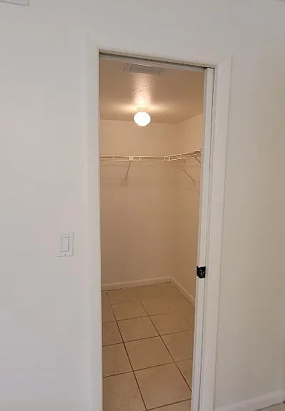 1318 SE 40th Terrace 2 — Photo 25