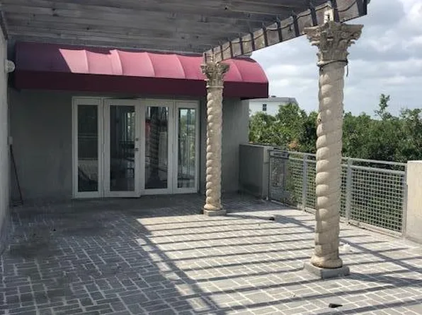 460 NE 77th Street Rd, Miami, FL