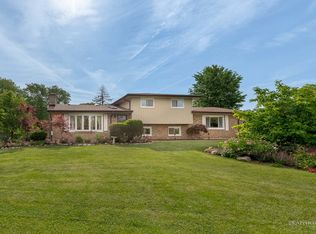 20W342 Pleasantdale Dr, Lemont, IL