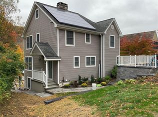 16 Windmill Rd, New Fairfield, CT 06812