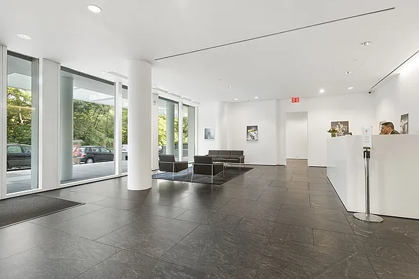 Rented by Compass | media 13