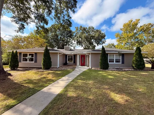 300 E Kingswood Dr, Enterprise, AL 36330