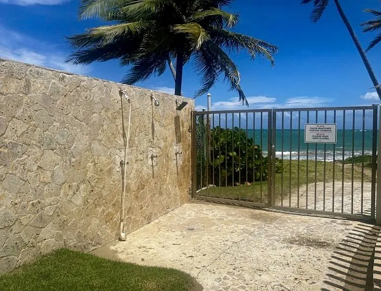 Cond Grand Bay Beach Club Apt 112 PR 187 Km 4 — Photo 22