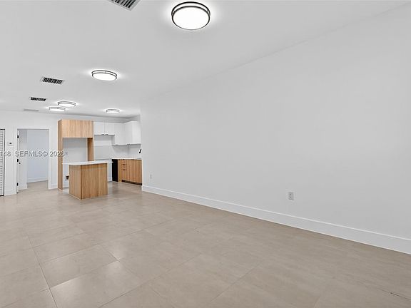 4th image of 6500 NW 21st Ave