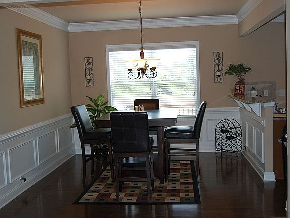 dining room with molding upgrades