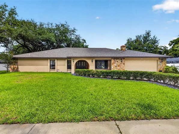 11004 Theresa Arbor Dr, Temple Terrace, FL 33617