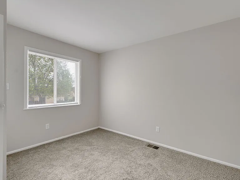 The Meadows Apartment Homes — Photo 35