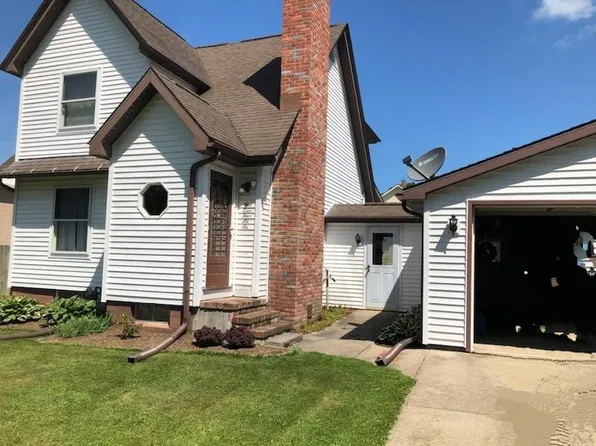 10466 Bowman Ave, Cranesville, PA 16410