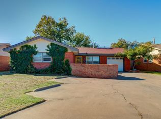 4919 9th St, Lubbock, TX 79416