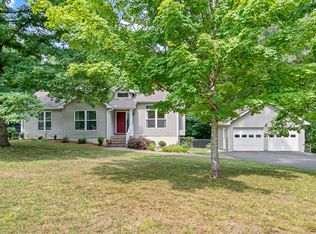 1214 Simms Heights Rd, Kingston Springs, TN 37082