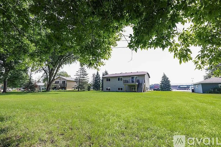 13752 Round Lake Blvd NW — Photo 7