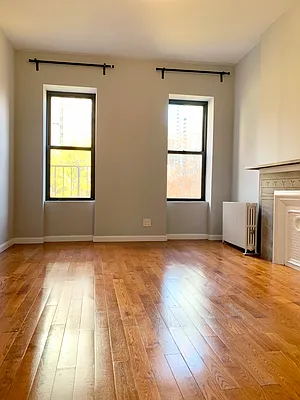 Rented by Living New York | media 13