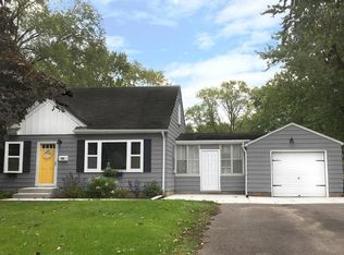 8209 Garfield Ave S, Bloomington, MN 55420