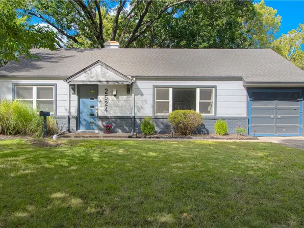 2524 W 79th Ter, Prairie Village, KS 66208