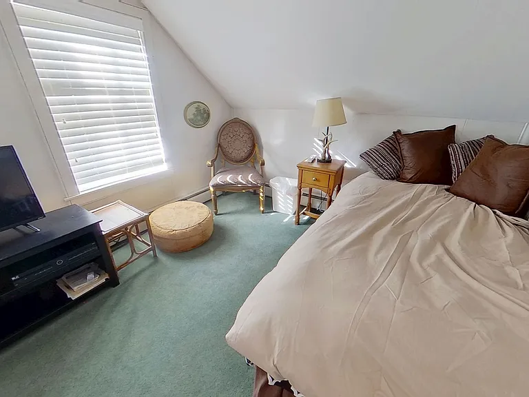 11525 High Point Rd — Photo 7