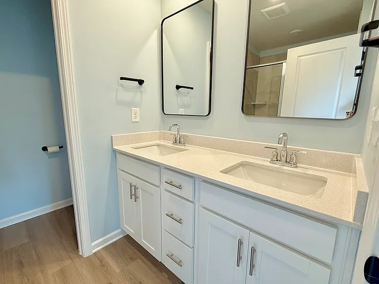 3615 Shore Wood Ave — Photo 9