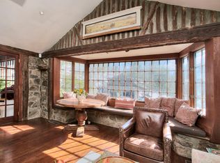 367 Newtown Tpke, Weston, CT 06883