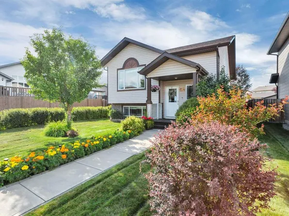 4402 SE 54th St, Rocky Mountain House, AB T4T 0B2