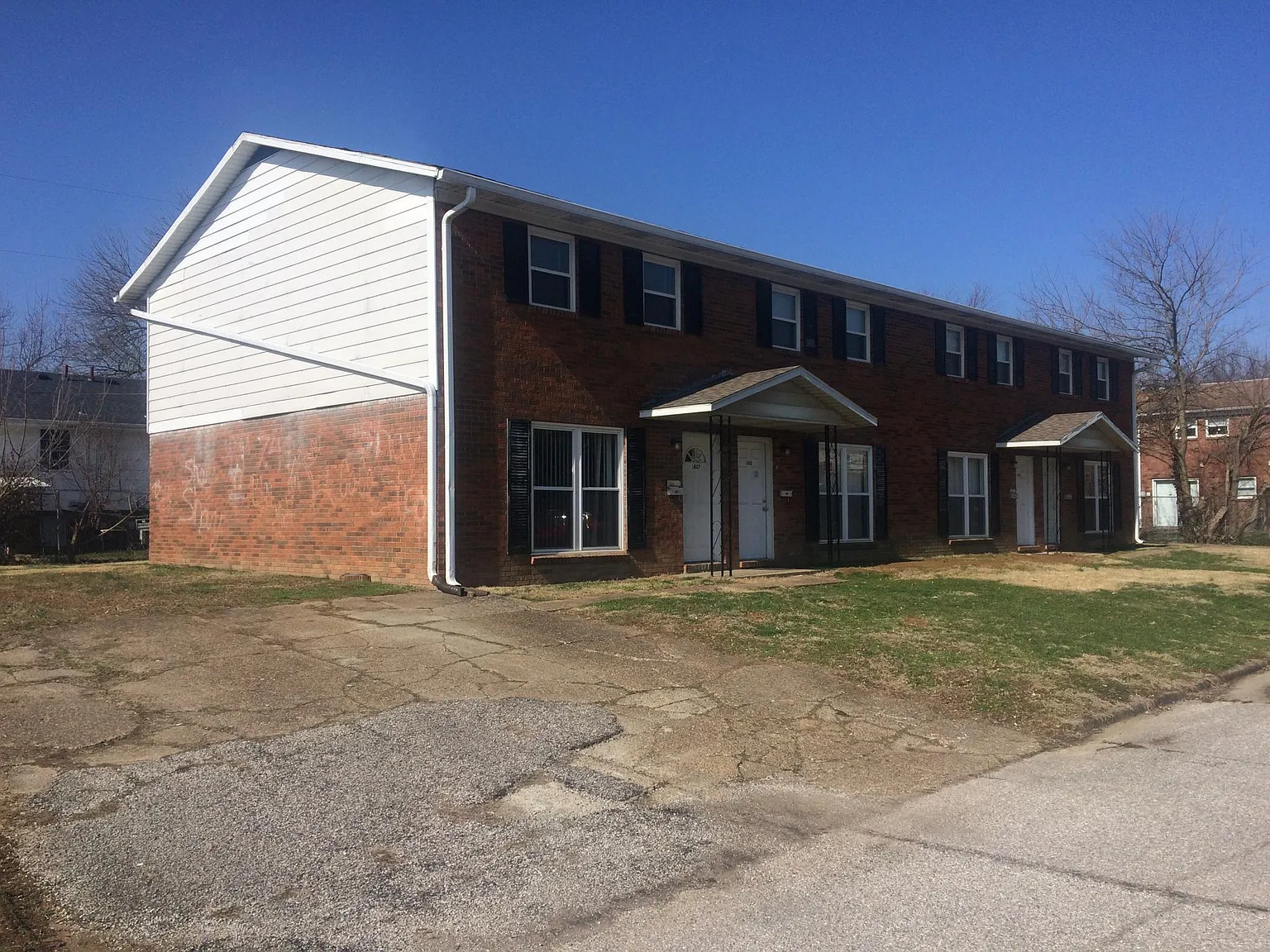 1407 Harrelton Dr — Photo 1