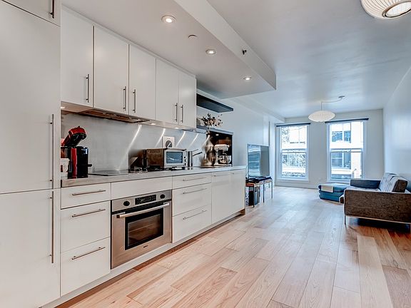 4th image of 36 Water St #503