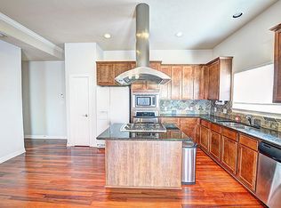 918 McKinney Park Ln, Houston, TX 77003