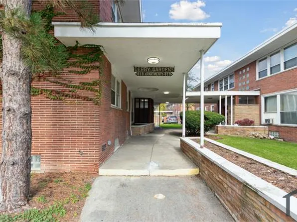 810 Whitmore Dr #205, Highland Park, MI 48203