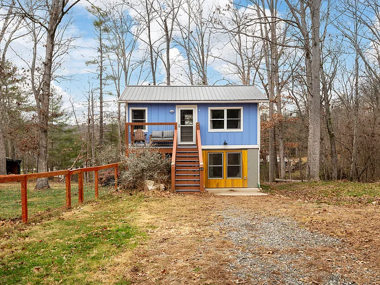 21 Salem Hill Rd — Photo 37