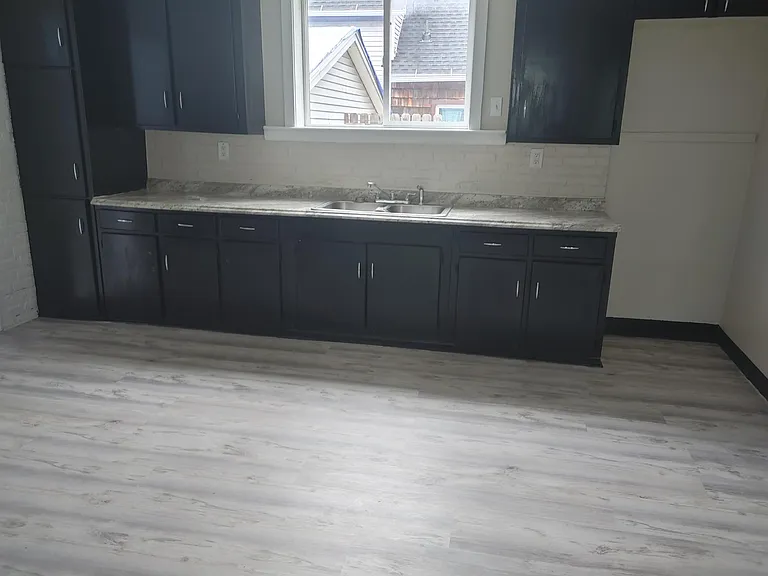 15 N Central Ave #1 — Photo 14