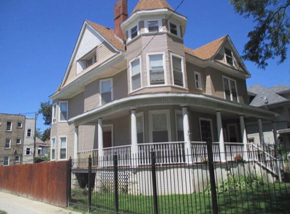 1st image of 308 N Lorel Ave