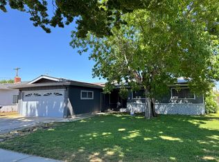 980 Sydney Ln, Merced, CA 95341