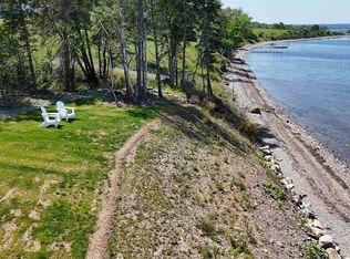 W Bay Highway St, Georges Channel, NS B0E