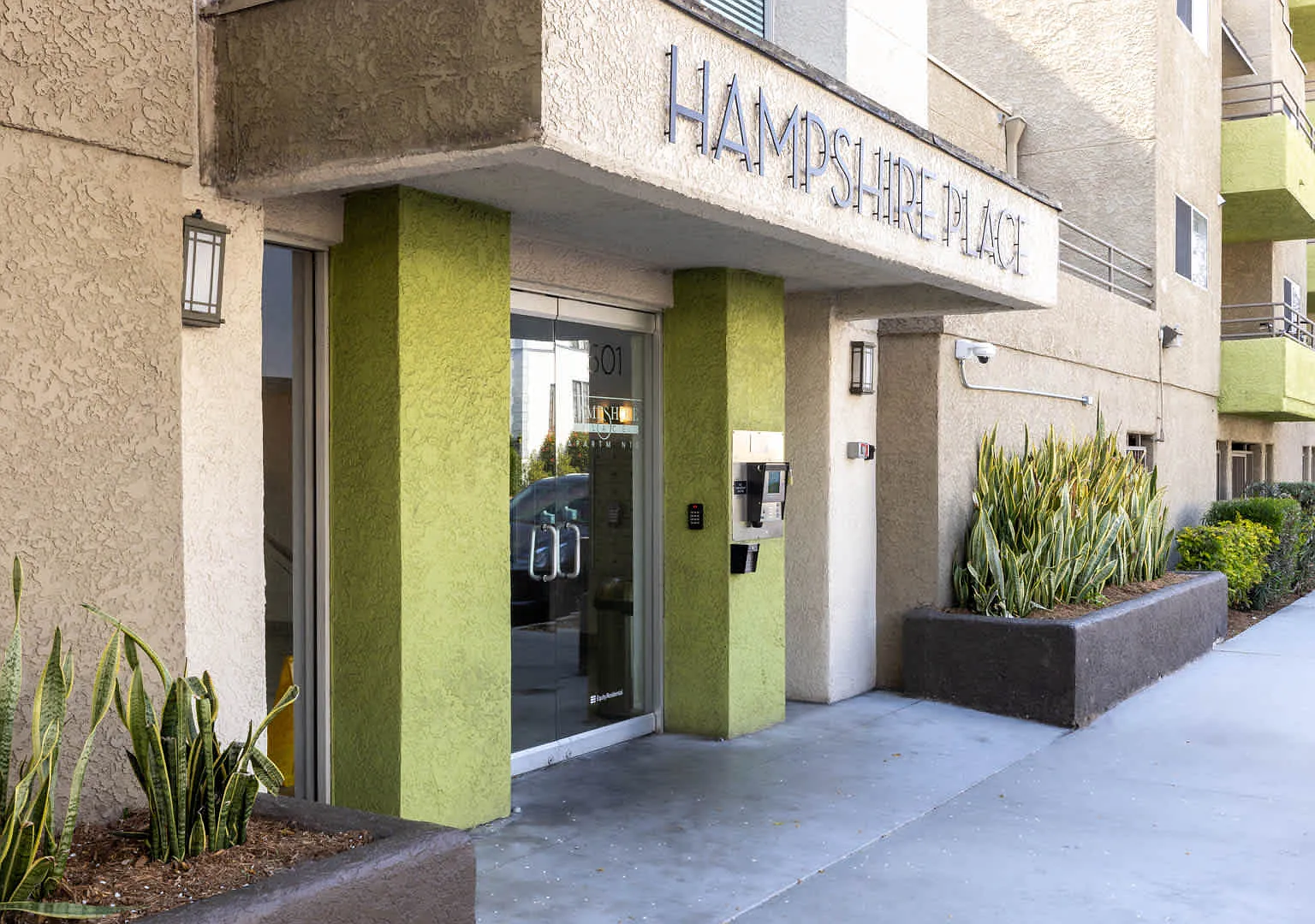 Hampshire Place — Photo 4