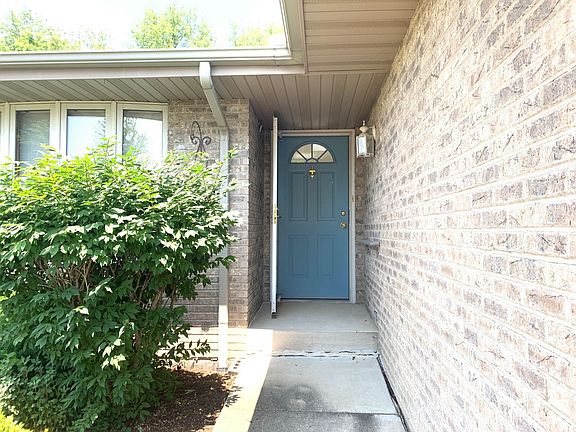 2nd image of 6546 Laurel Cherry Dr