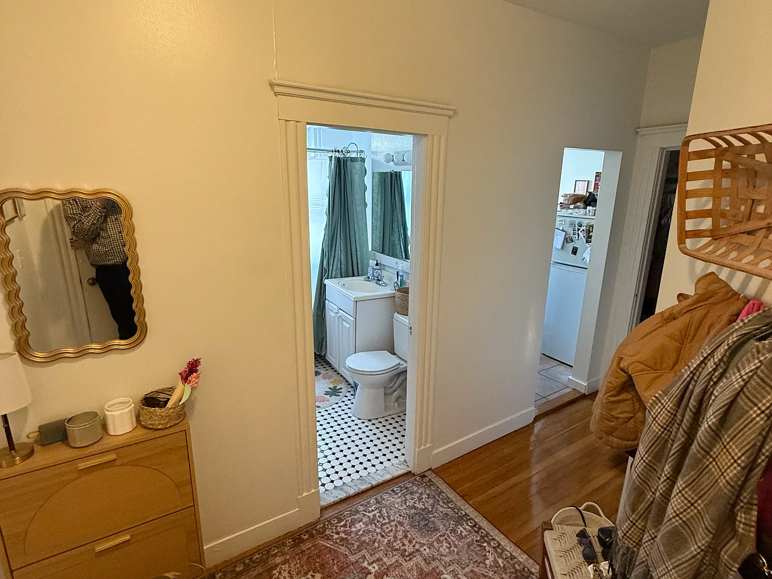 Studio, 450 sqft, $2,300 — Photo 4