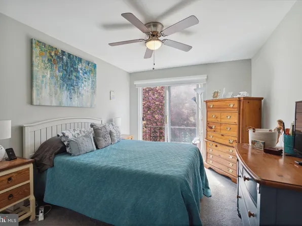 9001 Ridge Ave Unit 30, Philadelphia, PA 19128