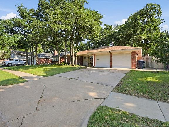3rd image of 5025 NW 19th St