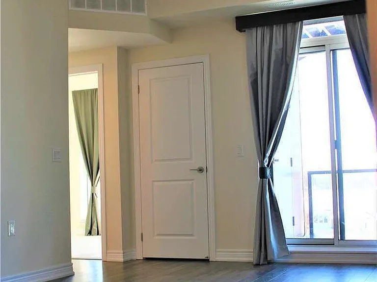 2375 Bronte Rd W #305 — Photo 15