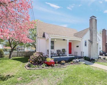 22 Phillips Ave, Warwick, RI, 02888