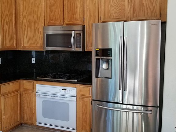 2nd image of 3285 Woodmere Dr