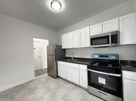 71 Lexington Ave, Jersey City, NJ