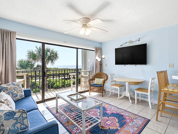 4th image of 222 N Carolina Beach Avenue N Unit 128