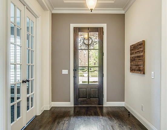 3rd image of 7410 Orchard Hill Ln